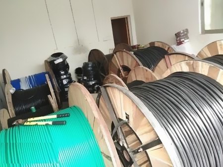 高壓單芯電纜特別接地辦法