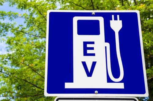 印度發(fā)布首條電動汽車充電走廊